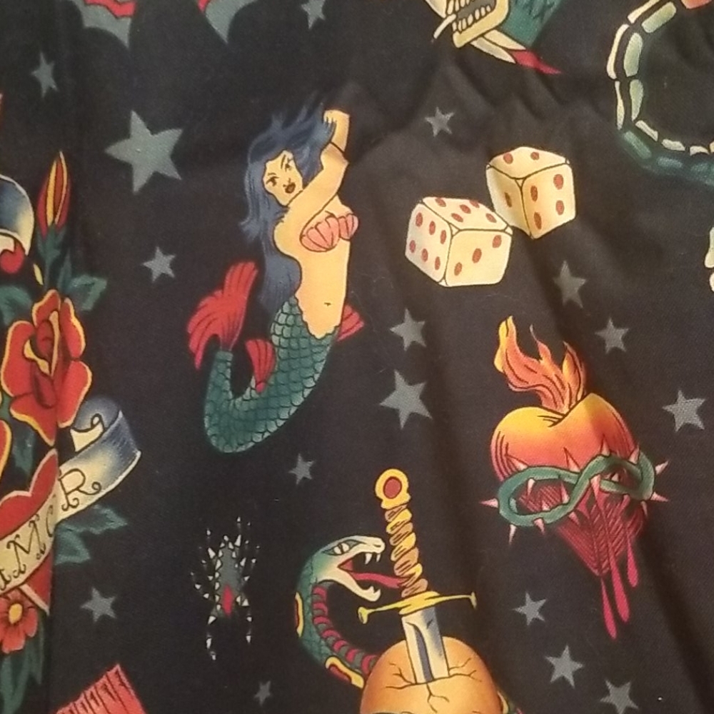 Heartbreaker tattoo print skirt Heart of Haute - Picture 2 of 4